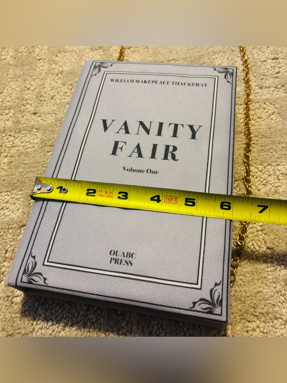 LET THEM EAT CAKE - VANITY FAIR BOOK PURSE - Picture 11 of 12